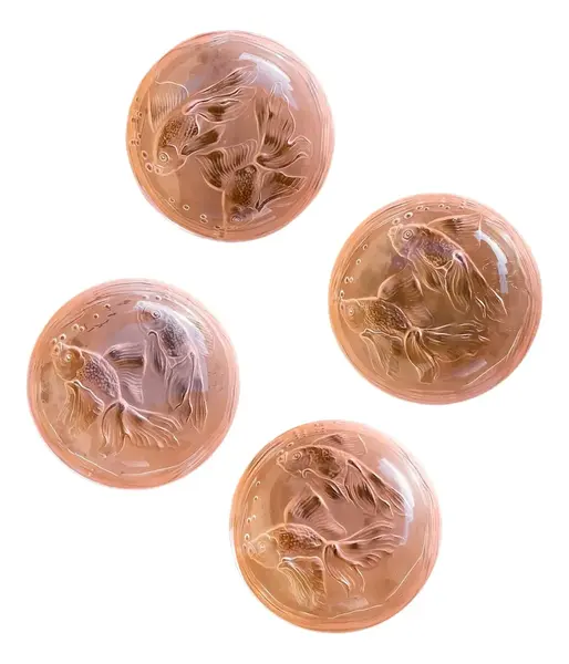 Foto de um(a) Josef Inwald Antigo Conjunto Quatro Bowls Peixe Art Deco, da categoria de Pratos Decorativos. ~ Josef Inwald Glass ~Antigo e gracioso conjunto com quatro pequenos bowls para você usar a sua imaginação e servir com o... Vendido no marketplace Trésors.