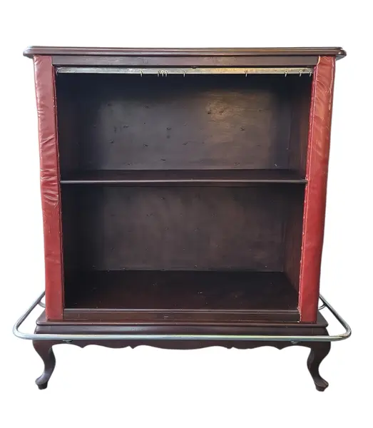 Foto de um(a) Relíquia Anos 60: Bar em Imbuia, Courvin de Época e Piseira de Metal, da categoria de Bares. Uma verdadeira obra de arte para sua casa. Este barzinho exclusivo transporta você diretamente para a sofisticação dos anos... Mostrado de uma perspectiva diferente. Vendido no marketplace Trésors.