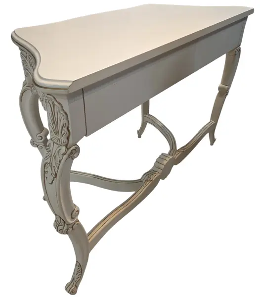 Foto de um(a) Aparador Luís XV Branco Provençal com Pés Cabriolé, da categoria de Aparadores e Buffet. Aparador Clássico Provençal – Elegância, Curvas Marcantes e Riqueza em DetalhesSe você busca uma peça de mobiliário que une... Mostrado de uma perspectiva diferente. Vendido no marketplace Trésors.