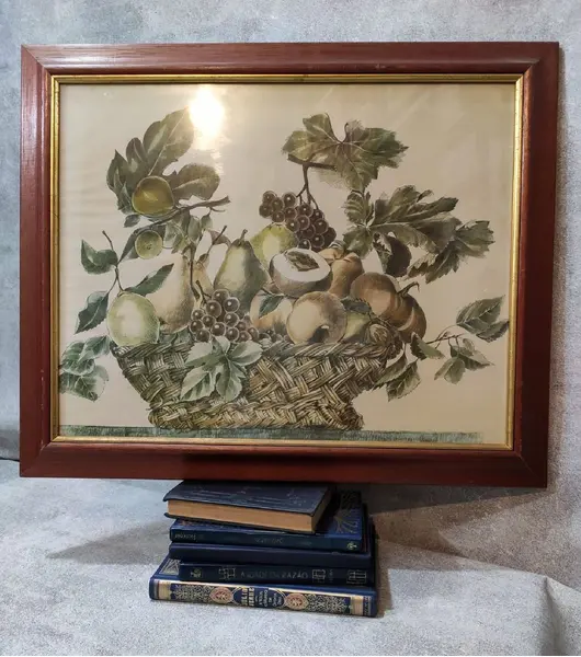 Foto de um(a) Quadro Releitura Caravaggio 70'S, da categoria de Pinturas. Uma gravura antiga fazendo uma releitura do quadro de caravaggio do barroco italiano de 1596. Moldura em madeira e vidro,... Mostrado de uma perspectiva diferente. Vendido no marketplace Trésors.
