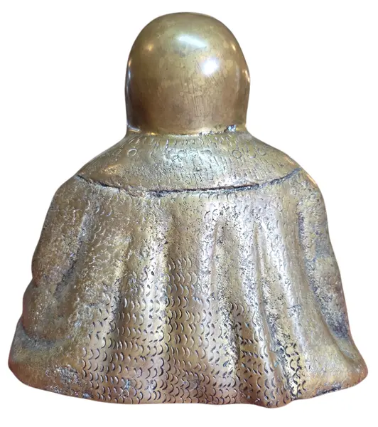 Foto de um(a) Estátua Buda em Bronze Maciço, da categoria de Escultura. Traga paz e sofisticação para o seu ambiente com este Buda em bronze. Uma peça pesada, com acabamento detalhado e pátina... Mostrado de uma perspectiva diferente. Vendido no marketplace Trésors.