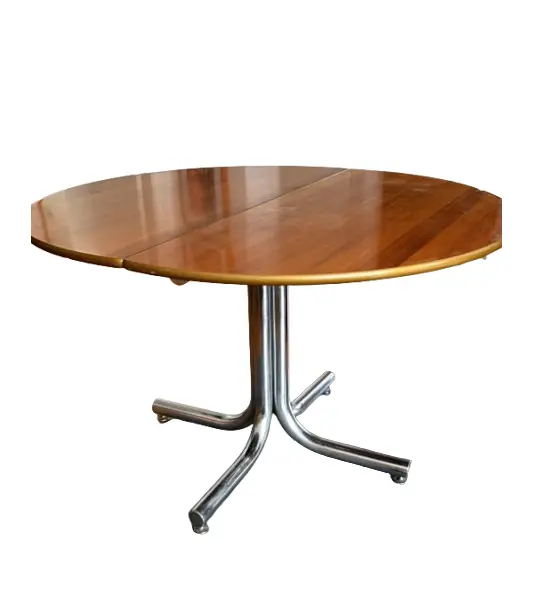 Foto de um(a) Mesa de jantar extensível Geraldo de Barros para Hobjeto anos 1970, da categoria de Mesas de Jantar. Mesa de jantar redonda extensível design Geraldo de Barros para Hobjeto, produzida na década de 1970. Garimpada em leilão e... Vendido no marketplace Trésors.