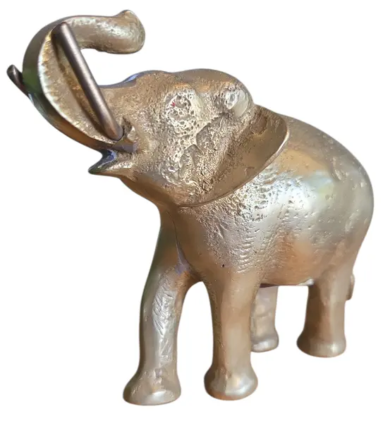 Foto de um(a) Elefante da Fortuna: Escultura em Bronze com Tromba Elevada, da categoria de Escultura. Esta imponente escultura em bronze representa o elefante em sua forma mais auspiciosa: com a tromba erguida, simbolizando a... Vendido no marketplace Trésors.