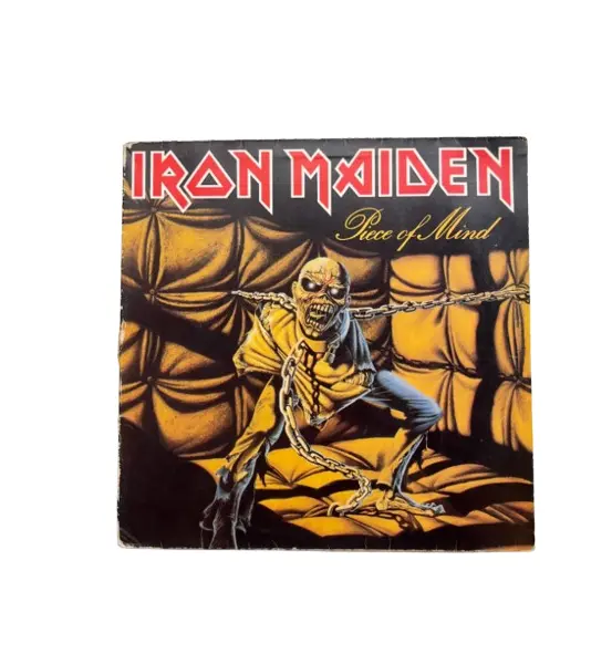 Foto de um(a) ​LP Piece of Mind, Iron Maiden de 1983, da categoria de LPs ou Discos de Vinil . LP Piece of Mind, Iron Maiden de 1983. Mínimos riscos superficiais. Vendido no marketplace Trésors.