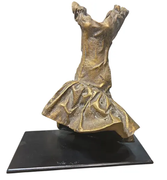 Foto de um(a) Escultura em Bronze Mauro Fainguelernt – Assinada, da categoria de Escultura. Magnífica escultura do artista plástico Mauro Fainguelernt. A obra apresenta a estética característica do autor: formas... Mostrado de uma perspectiva diferente. Vendido no marketplace Trésors.