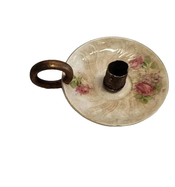 Foto de um(a) Palmatória em Porcelana Holandesa, da categoria de Castiçais. Palmatória de porcelana holandesa: releitura de um pires de cafezinho triste e solitário, agora com uma nova função! Peça... Vendido no marketplace Trésors.