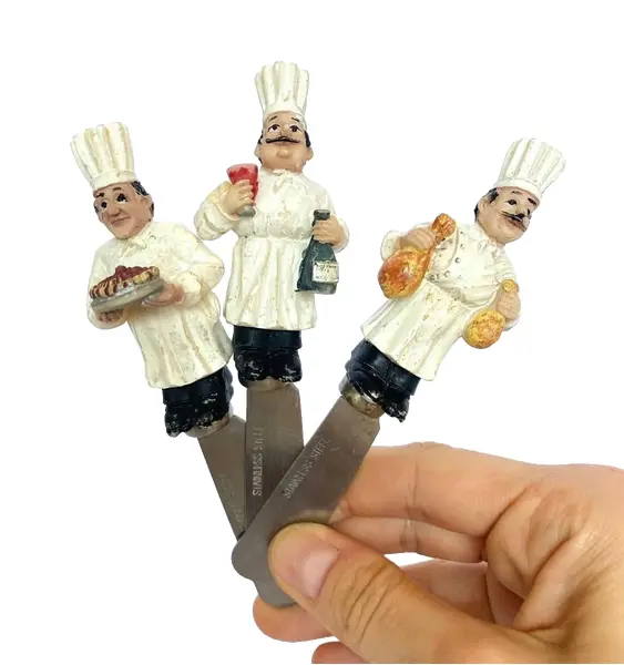 Foto de um(a) Espátulas chef, da categoria de Facas. Trio de espátulas chefs de cozinha para manteiga/patê/geléia. Em bom estado. Vendido no marketplace Trésors.