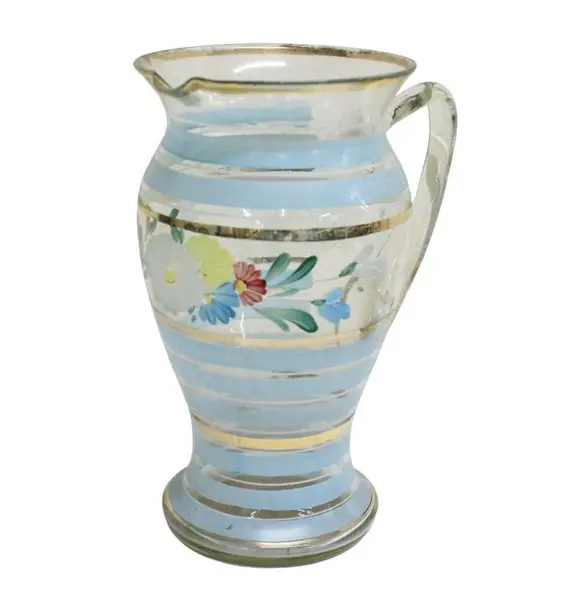 Foto de um(a) Conjunto jarra e 04 copos anos 50/60, da categoria de Jogos de taças e copos. Original conjunto de jarra e quatro copos anos 50/60, com decoração floral em policromia pintado à mão e filetes dourados.... Mostrado de uma perspectiva diferente. Vendido no marketplace Trésors.