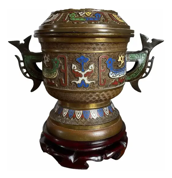 Foto de um(a) Antigo Potiche Defumador Incensário Japonês Bronze Cloisonné, da categoria de Garrafas, potes e jarros. Antigo e raro potiche defumador em bronze maciço com decoração manual da primorosa técnica Cloisonné, trabalho em esmalte na... Vendido no marketplace Trésors.