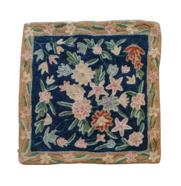 Foto de um(a) Capa de almofada Kashmir Crewel, da categoria de Fronhas Decorativas. Capa de almofada kashmir crewel, com forro original, década de 1990 Mede: 40 x 40 cm. Vendido no marketplace Trésors.