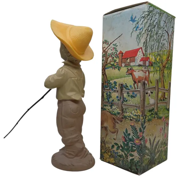 Foto de um(a) Perfume Avon Menino Pescador Vintage, da categoria de Outros colecionáveis. Perfume Avon Menino Pescador Vintage. Mostrado de uma perspectiva diferente. Vendido no marketplace Trésors.