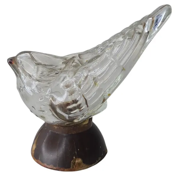 Foto de um(a) Perfume Avon Bird Vintage, da categoria de Outros colecionáveis. Perfume Avon Bird Colecionável. Mostrado de uma perspectiva diferente. Vendido no marketplace Trésors.