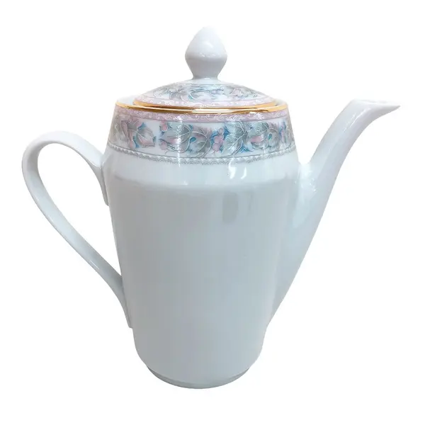 Foto de um(a) Conjunto para servir porcelana Germer, da categoria de Conjuntos de café e chá. Remanescente de 5 peças para chá e café da manufatura GERMER MADE IN BRAZIL, com decoração floral em policromia e filetes... Mostrado de uma perspectiva diferente. Vendido no marketplace Trésors.