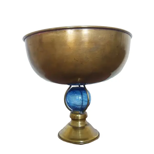 Foto de um(a) Centro de mesa em latão esmaltado, da categoria de Centro de mesa. Lindo centro de mesa de latão esmaltado / fruteira/ balde de gelo / bebidas (peça de ateliê). Medidas: 27 cm de altura x 30... Vendido no marketplace Trésors.