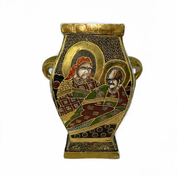 Foto de um(a) Antigo Raro Vaso Oriental Porcelana Japonesa Satsuma Império, da categoria de Vasos. Satsuma Imperial. Antigo e diferente vaso oriental no formato de pequena ânfora com alças, porcelana artística japonesa,... Mostrado de uma perspectiva diferente. Vendido no marketplace Trésors.