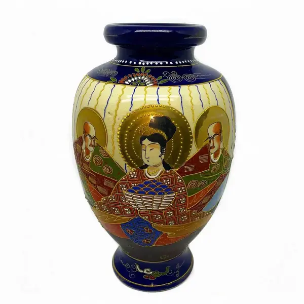 Foto de um(a) Antigo Vaso Jarro Oriental Porcelana Japonesa Satsuma, da categoria de Vasos. Satsuma Imperial. Antigo e imponente vaso oriental em porcelana artística japonesa, pintura em relevo feita à mão. Cada lado... Vendido no marketplace Trésors.