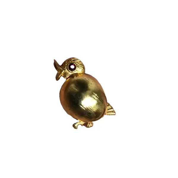 Foto de um(a) Antigo Broche Francês De Pássaro Dourado Com Pedra Vermelha, da categoria de Outros colecionáveis. Banhado a ouro. Muito bem conservado.Década de 1970.Aproximadamente 3cm. Vendido no marketplace Trésors.