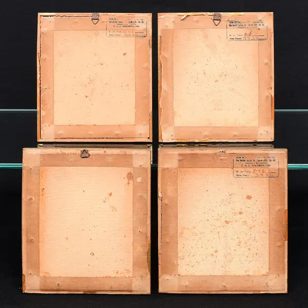 Foto de um(a) Quadros com gravuras antigas reproduzindo composições de Amedeo Modigliani e Henri de Toulouse-Lautrec, da categoria de Pinturas. Conjunto de quatro quadros com gravuras antigas reproduzindo composições de Amedeo Modigliani e Henri de Toulouse-Lautrec.... Mostrado de uma perspectiva diferente. Vendido no marketplace Trésors.