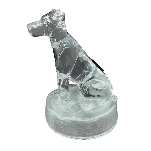 Foto de um(a) Antiga Escultura De Cachorro Art Deco Em Cristal Francês, da categoria de Escultura. Luminarc - Verrerie D’arques, France. Antiga escultura artística representando cachorro lapidado em cristal francês de... Vendido no marketplace Trésors.