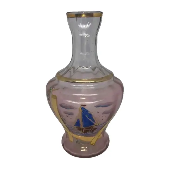 Foto de um(a) Antigo Vaso Art Deco Em Vidro Veneziano Pintado À Mão, da categoria de Vasos. Antigo vaso art deco em vidro veneziano pintado à mão, com filetes em ouro. Impecável. Altura 20cm. Vendido no marketplace Trésors.