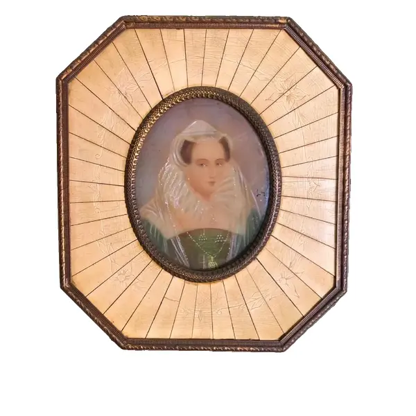Foto de um(a) Antigo Raro Quadrinho Miniature Portrait Pintura Óleo France, da categoria de Pinturas. Miniature Portrait. Antigo quadrinho com linda figura de dama da sociedade, pintada à mão, pintura a óleo sobre folha de... Vendido no marketplace Trésors.