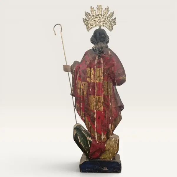 Foto de um(a) Antiga imagem sacra de São Joao Batista, da categoria de Objetos religiosos e espirituais. Escultura sacra brasileira de São João Batista, datada do século XIX (período de transição entre o Brasil Colonial e o... Mostrado de uma perspectiva diferente. Vendido no marketplace Trésors.