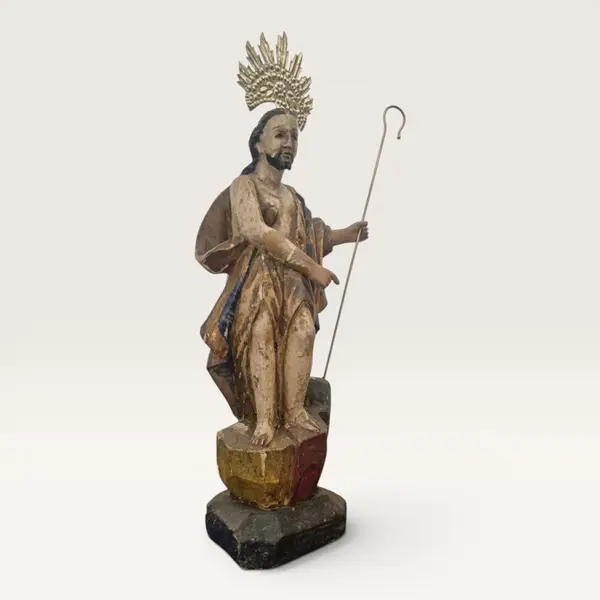 Foto de um(a) Antiga imagem sacra de São Joao Batista, da categoria de Objetos religiosos e espirituais. Escultura sacra brasileira de São João Batista, datada do século XIX (período de transição entre o Brasil Colonial e o... Mostrado de uma perspectiva diferente. Vendido no marketplace Trésors.