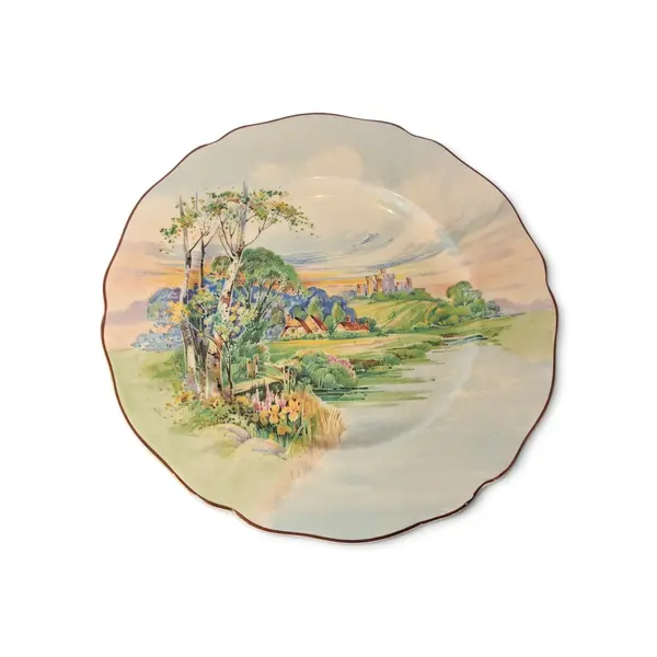 Foto de um(a) Par de prato decorativos Royal Doulton Art Deco Inglês, da categoria de Pratos Decorativos. Importantes exemplares do art deco inglês: par de pratos em porcelana marca Royal Doulton. Minuciosa marca da fábrica na... Mostrado de uma perspectiva diferente. Vendido no marketplace Trésors.