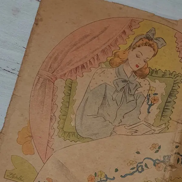 Foto de um(a) RARIDADE REVISTA ANTIGA ANOS 50 BIBLIOTECA DE ARTE DE BORDAR NUMERO 2 LENÇÓIS ARTÍSTICOS, da categoria de Livros. altura: 30 cm largura: 40 cm está amarelado, com marcas do tempo lateral costurada á mão e peça estava dobrada, conforme... Mostrado de uma perspectiva diferente. Vendido no marketplace Trésors.