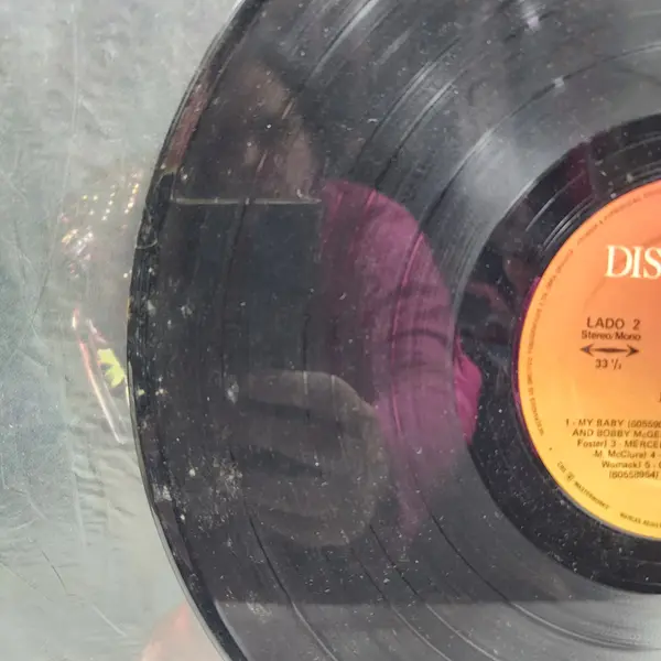 Foto de um(a) LP Janis Joplin Pearl Vinil CBS 1970 Disco Usado Sem Encarte, da categoria de LPs ou Discos de Vinil. Pearl é o último álbum de estúdio de Janis Joplin e um dos discos mais importantes da história do rock e do blues. Lançado... Mostrado de uma perspectiva diferente. Vendido no marketplace Trésors.