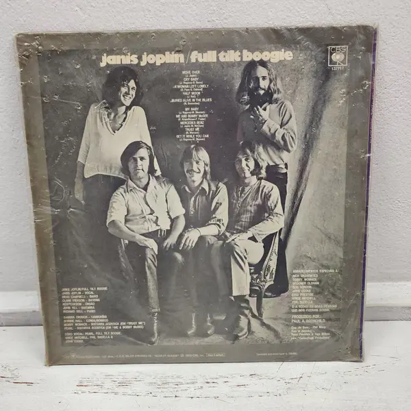 Foto de um(a) LP Janis Joplin Pearl Vinil CBS 1970 Disco Usado Sem Encarte, da categoria de LPs ou Discos de Vinil. Pearl é o último álbum de estúdio de Janis Joplin e um dos discos mais importantes da história do rock e do blues. Lançado... Mostrado de uma perspectiva diferente. Vendido no marketplace Trésors.