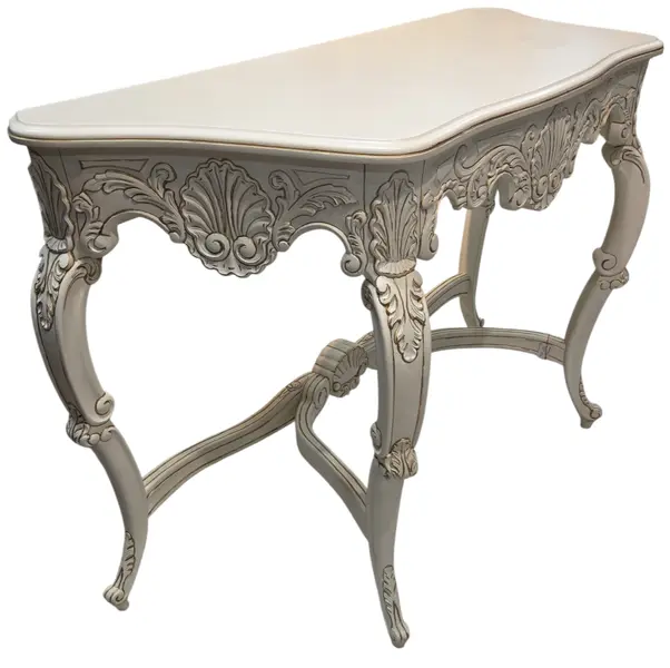 Foto de um(a) Aparador Luís XV Branco Provençal com Pés Cabriolé, da categoria de Aparadores e Buffet. Aparador Clássico Provençal – Elegância, Curvas Marcantes e Riqueza em DetalhesSe você busca uma peça de mobiliário que une... Mostrado de uma perspectiva diferente. Vendido no marketplace Trésors.