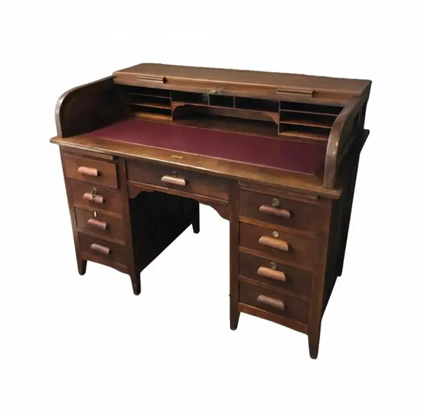 Foto de um(a) Escrivaninha Xerife Clássica, da categoria de Escrivaninhas e Mesas de escritório. Clássica escrivaninha estilo Xerife, uma verdadeira relíquia para quem valoriza elegância, história e qualidade. Peça em... Vendido no marketplace Trésors.