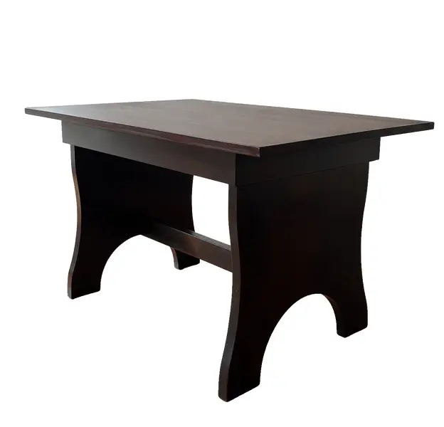 Foto de um(a) Mesa de jantar maciça em madeira de lei, da categoria de Mesas de Jantar. Mesas de jantar em madeira maciça.Altura 78 cmLargura 138 cmProfundidade 88 cm. Vendido no marketplace Trésors.