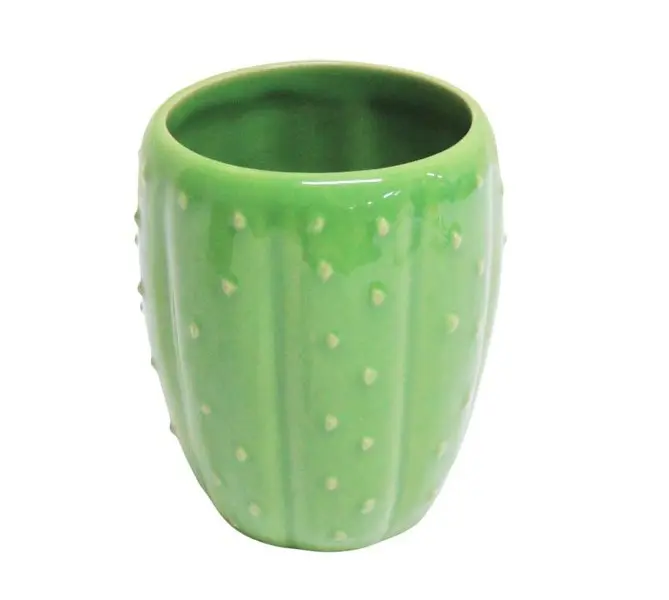 Foto de um(a) Trio de peças em cerâmica - LE LIS BLANC CASA HANDPAINTED MADE BY JOYYE, da categoria de Outros utensílios para servir. Charmoso trio da renomada grife LE LIS BLANC CASA HANDPAINTED MADE BY JOYYE, executado em cerâmica na tonalidade verde, no... Mostrado de uma perspectiva diferente. Vendido no marketplace Trésors.