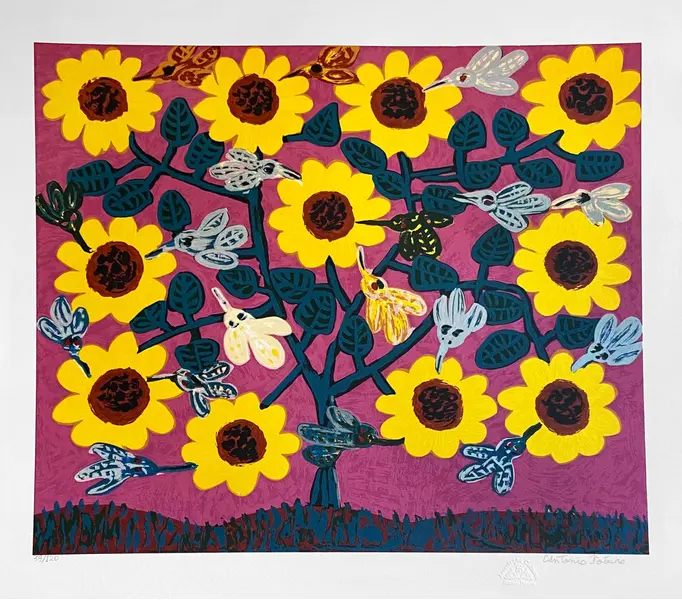 Foto de um(a) BEIJA FLOR NOS GIRASSÓIS 72 x 80 cm - Antonio Poteiro, da categoria de Serigrafia. Serigrafia original póstuma do artista Antonio Poteiro. Dimensões: Altura: 72 cm Largura: 80 cm Breve biografia do artista:... Vendido no marketplace Trésors.