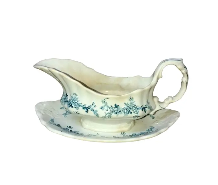 Foto de um(a) Antiga Molheira Em Porcelana Italiana Richard Ginori Elba, da categoria de Travessas e tigelas. Molheira antiga Porcelana italiana Richard Ginori, modelo Elba.Medidas 14x24cm. Vendido no marketplace Trésors.