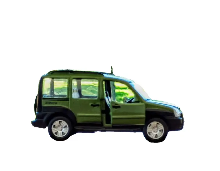 Foto de um(a) Mini Fiat Doblo, Escala 1/43, da categoria de Modelos de carros. Miniatura do fiat doblo adventure em metal com detalhes internos em plástico, pneus de borracha, fricção e portas da frente... Vendido no marketplace Trésors.