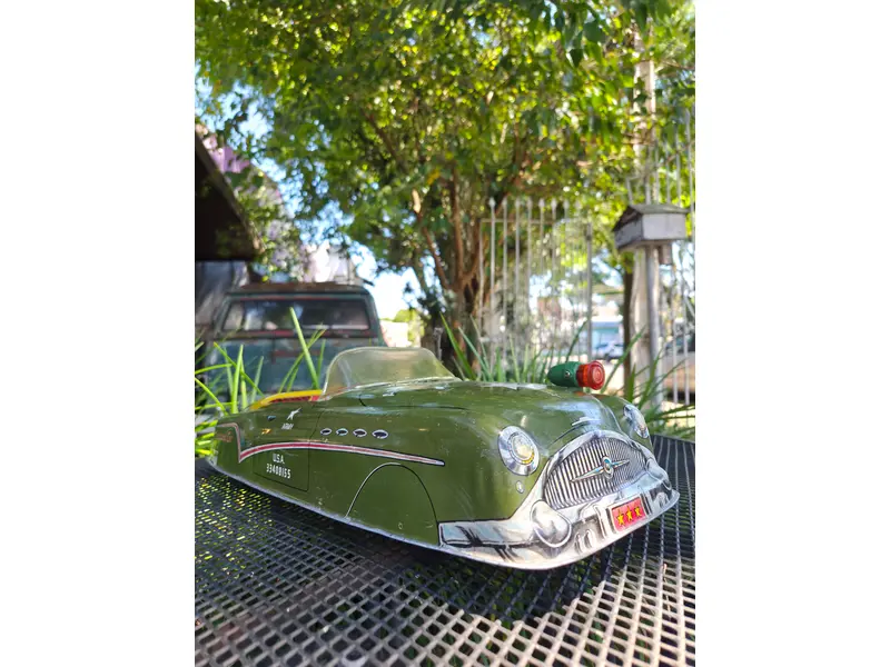Foto de um(a) Carrinho Americano Marx Com Command Car, da categoria de Carros e caminhões de brinquedo. Autêntico carrinho americano da renomada fabricante Marx, produzido entre as décadas de 1940 e 1950. Peça original de época,... Mostrado de uma perspectiva diferente. Vendido no marketplace Trésors.
