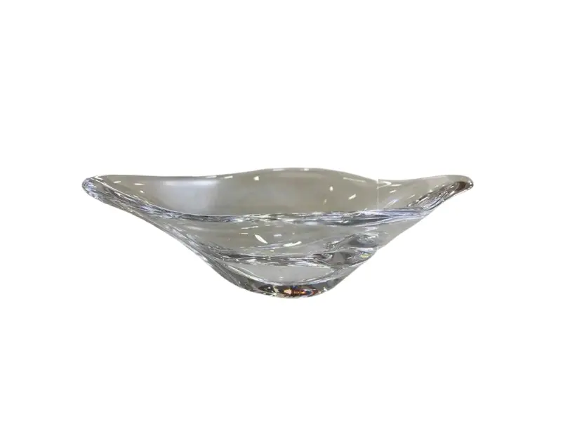 Foto de um(a) Antigo Bowl Enfeite Cristal Francês Daum Nancy Assinado, da categoria de Objetos decorativos. Impecável. Peça legítima e assinada. Altura 4cm Diâmetro 14cm. Vendido no marketplace Trésors.