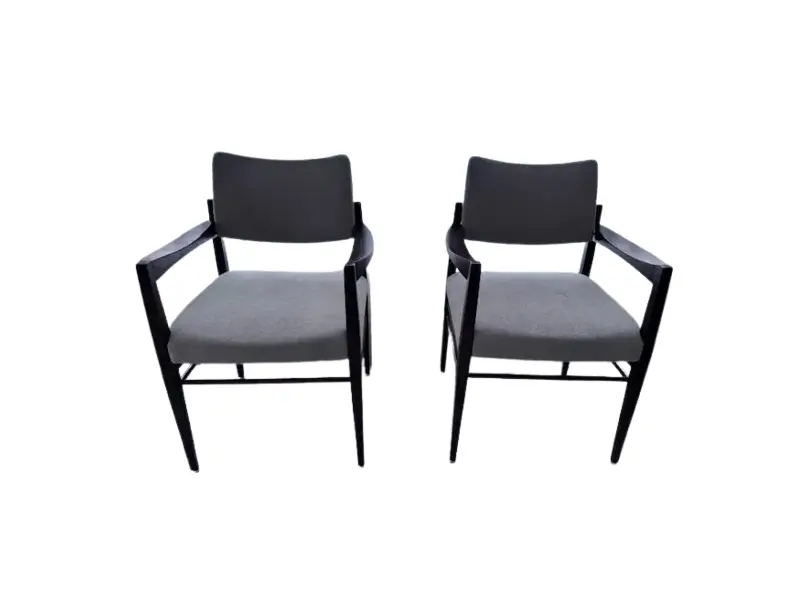 Foto de um(a) Par de poltronas móveis Cimo - déc 60, da categoria de Poltronas. Par de poltronas móveis CIMO - poltronas com design moderno e atual. Madeira maciça, recém restaurada em boucle cinza claro.... Vendido no marketplace Trésors.