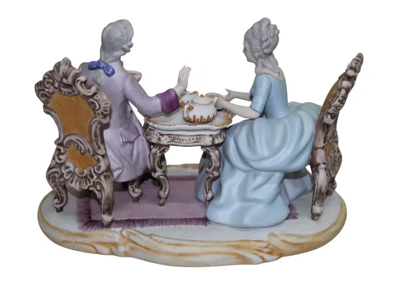 Foto de um(a) Escultura em biscuit Italiano Capodemonte, da categoria de Escultura. Antigo e belo grupo escultório em biscuit italiano CAPODEMONTE, adquirido na loja CASA DEL REGALO BORTOLO - VENEZIA,... Mostrado de uma perspectiva diferente. Vendido no marketplace Trésors.