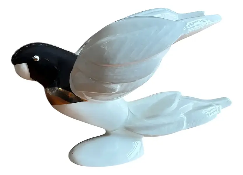 Foto de um(a) Antiga Escultura Selim Pássaro Art Deco Porcelana Goebel, da categoria de Escultura. Selim - Goebel, Germany. Antiga e grande escultura bloco escultórico Art Deco, representando arara em porcelana alemã, da... Vendido no marketplace Trésors.