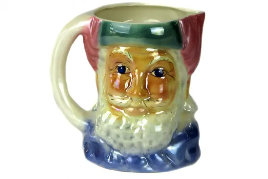 Foto de um(a) Caneca antropomórfica em louça na figura de Papai Noel, da categoria de Canecas. Imponente caneca antropomórfica em louça na figura de Papai Noel, pintada a mão em policromia. Peça para colecionador. Em... Mostrado de uma perspectiva diferente. Vendido no marketplace Trésors.