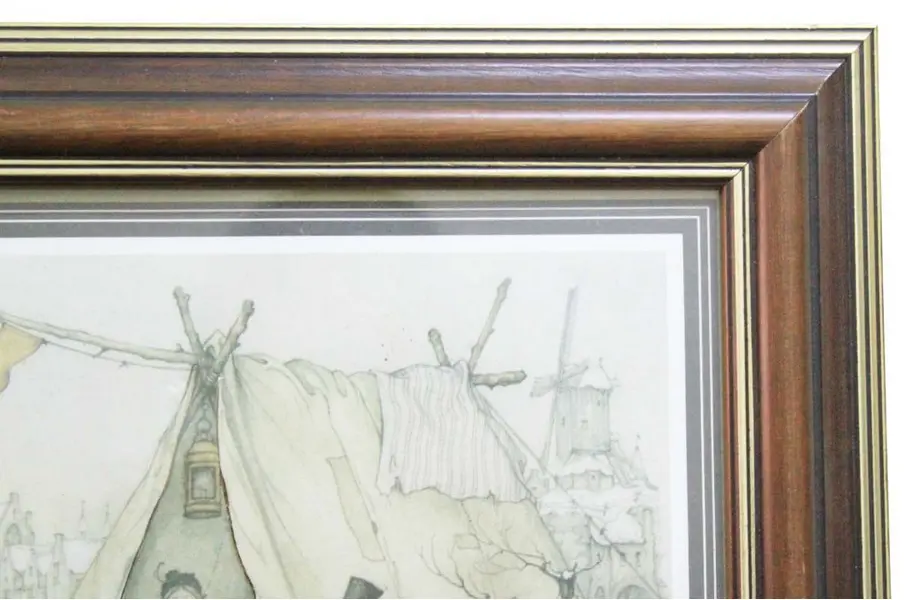 Foto de um(a) Gravura Anton Pieck, da categoria de Impressões. Gravura de uma cena de inverno com pessoas em atividades, caracterizada pelo estilo do artista holandês ANTON PIECK. Moldura... Mostrado de uma perspectiva diferente. Vendido no marketplace Trésors.