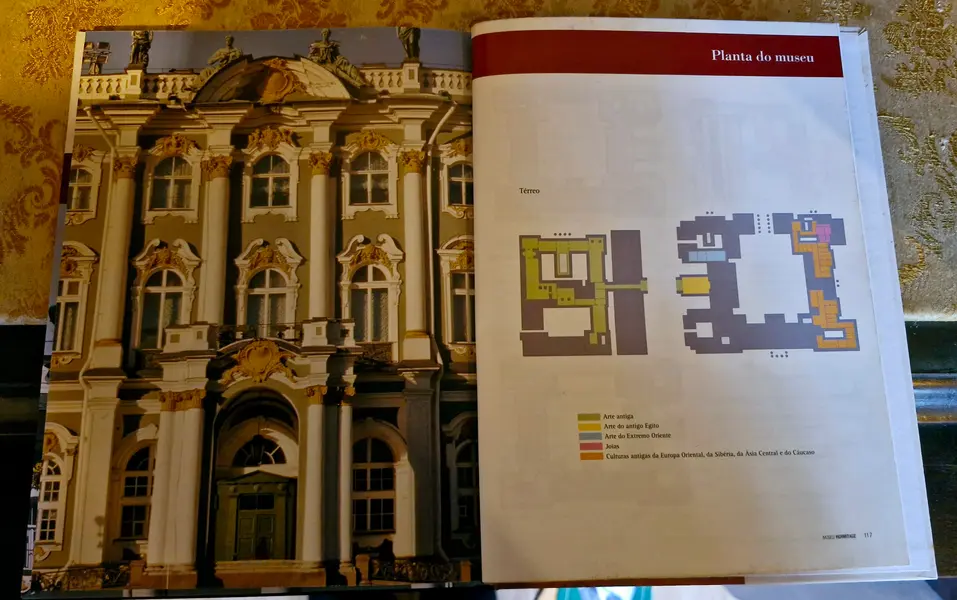 Foto de um(a) Belíssima coleção de livros com os mais especiais museus do mundo, da categoria de Livros. Coleção completa de livros: Grandes Museus do Mundo, editora Folha de São Paulo. LIVRO 1: PRADO. LIVRO 2- NATIONAL GALLERY.... Mostrado de uma perspectiva diferente. Vendido no marketplace Trésors.