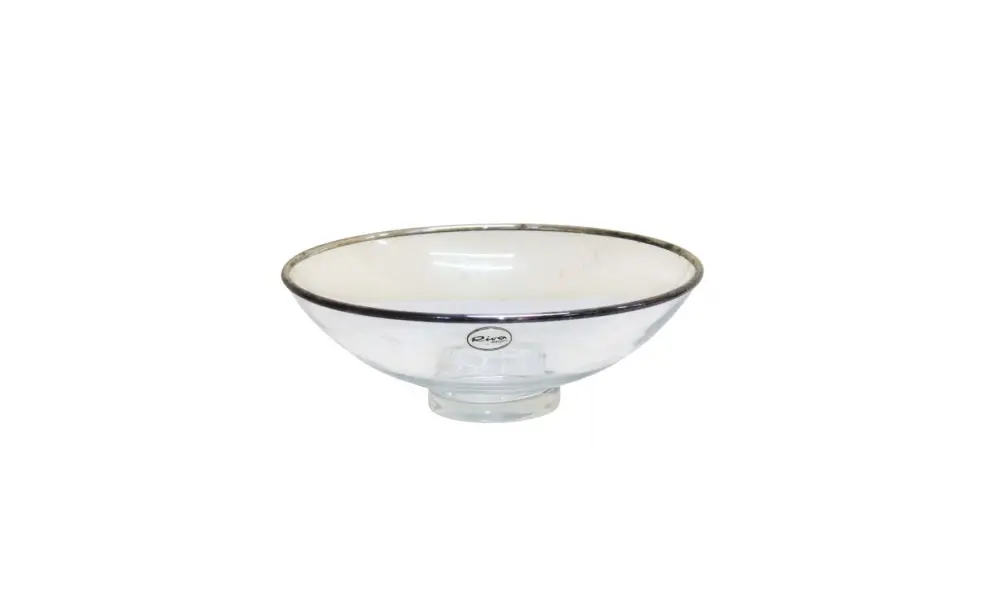 Foto de um(a) Centro de mesa Riva, da categoria de Centro de mesa. Charmoso centro de mesa em demi cristal translúcido, da renomada manufatura RIVA, peça selada. Apresenta borda prateada.... Vendido no marketplace Trésors.